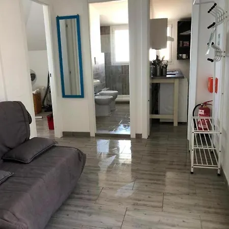Pm 28 Via Lungomare Duca Degli Abruzzi Apartment *